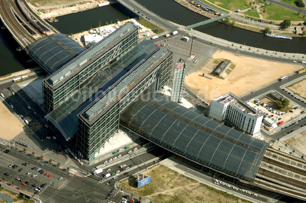 Luftaufnahme Berlin - Hauptbahnhof in Berlin Mitte