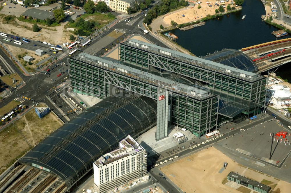 Luftaufnahme Berlin - Hauptbahnhof in Berlin Mitte