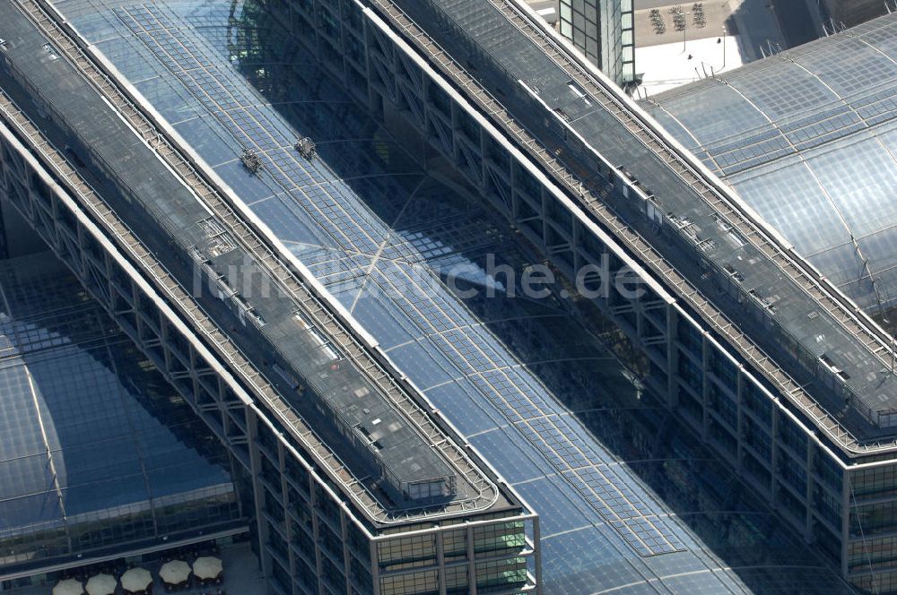 Luftaufnahme Berlin - Hauptbahnhof in Berlin Mitte