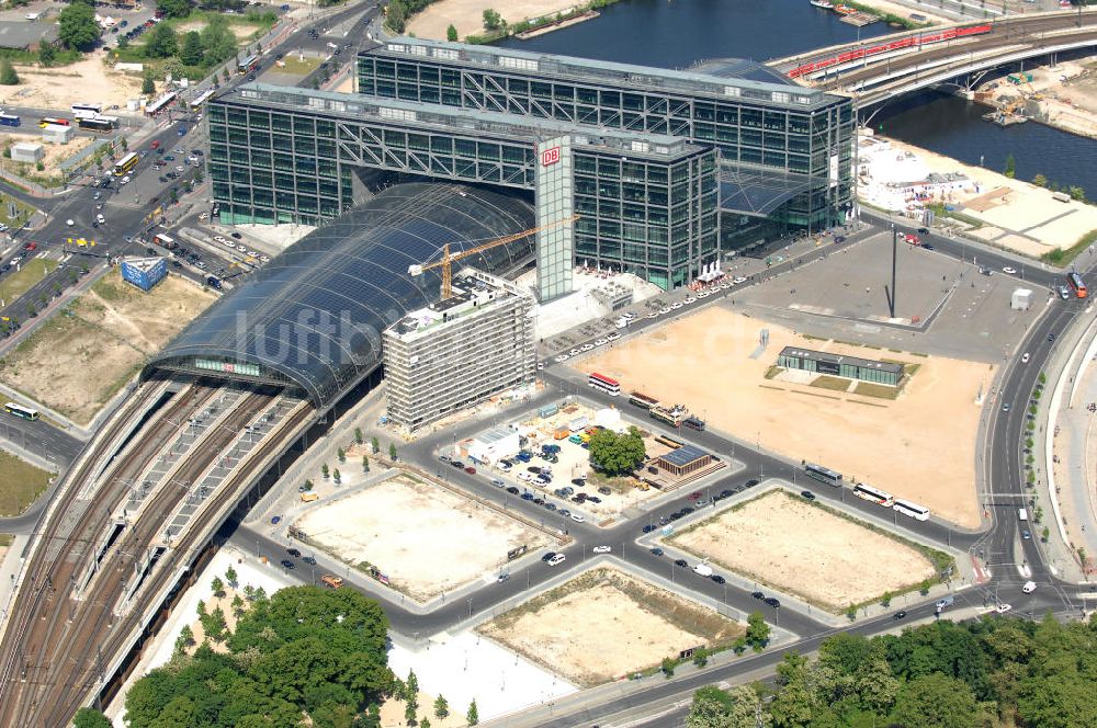 Luftaufnahme Berlin - Hauptbahnhof in Berlin Mitte