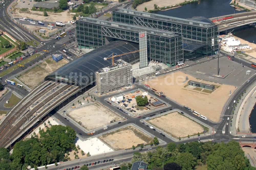 Berlin von oben - Hauptbahnhof in Berlin Mitte