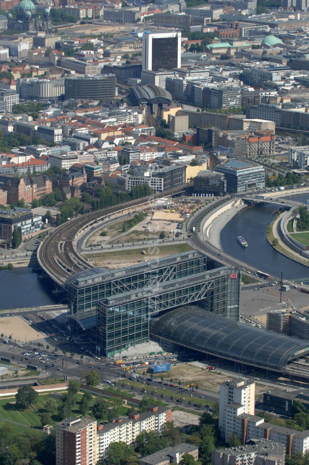 Luftaufnahme Berlin - Hauptbahnhof in Berlin Mitte