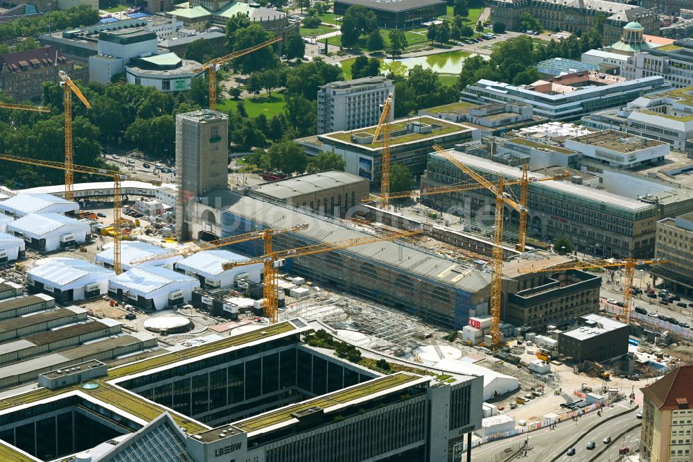 Stuttgart aus der Vogelperspektive: Hauptbahnhof der Deutschen Bahn und Bauarbeiten zum Verkehrs- und Städtebauprojekt Stuttgart 21 in Stuttgart im Bundesland Baden-Württemberg