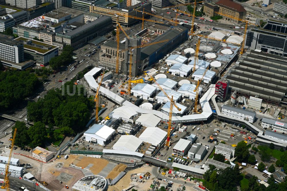 Stuttgart von oben - Hauptbahnhof der Deutschen Bahn und Bauarbeiten zum Verkehrs- und Städtebauprojekt Stuttgart 21 in Stuttgart im Bundesland Baden-Württemberg