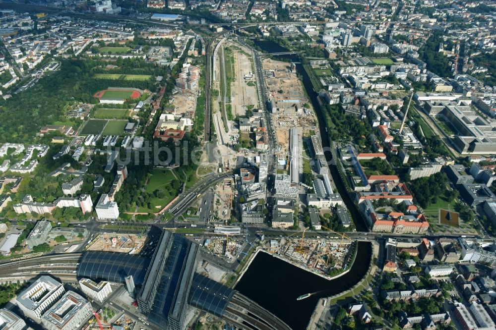 Luftbild Berlin - Hauptbahnhof der Deutschen Bahn in Berlin, Deutschland