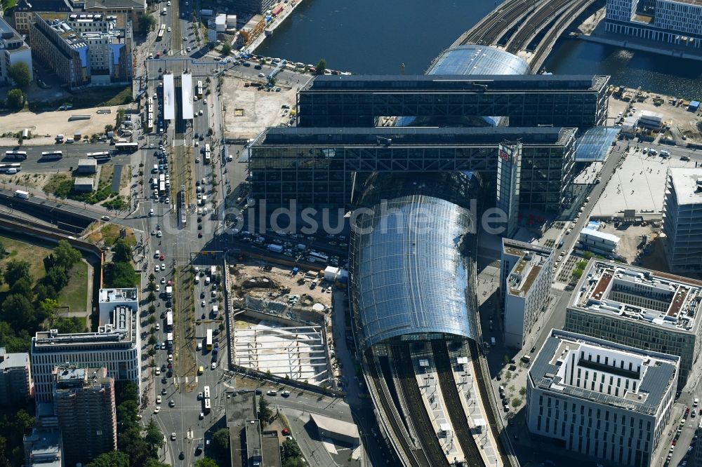 Luftbild Berlin - Hauptbahnhof der Deutschen Bahn in Berlin, Deutschland