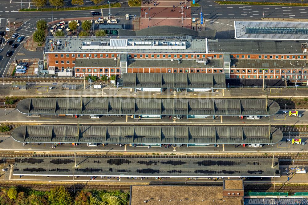 Bochum aus der Vogelperspektive: Hauptbahnhof der Deutschen Bahn in Bochum im Bundesland Nordrhein-Westfalen