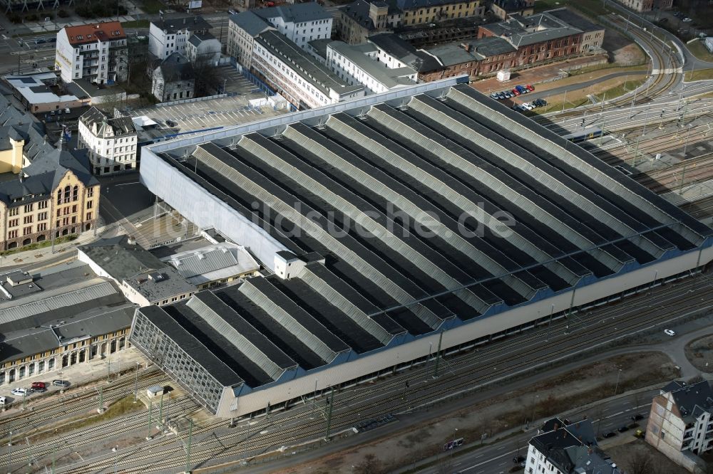 Chemnitz aus der Vogelperspektive: Hauptbahnhof der Deutschen Bahn in Chemnitz im Bundesland Sachsen