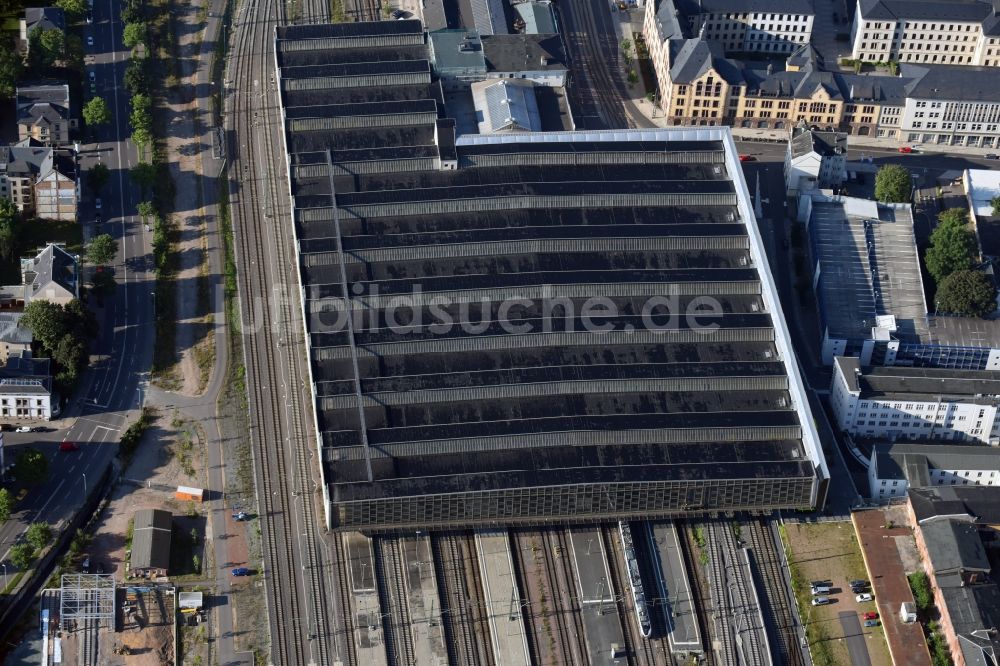 Chemnitz aus der Vogelperspektive: Hauptbahnhof der Deutschen Bahn in Chemnitz im Bundesland Sachsen