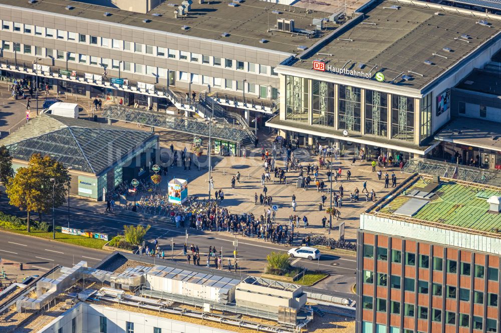 Dortmund von oben - Hauptbahnhof der Deutschen Bahn in Dortmund im Bundesland Nordrhein-Westfalen, Deutschland