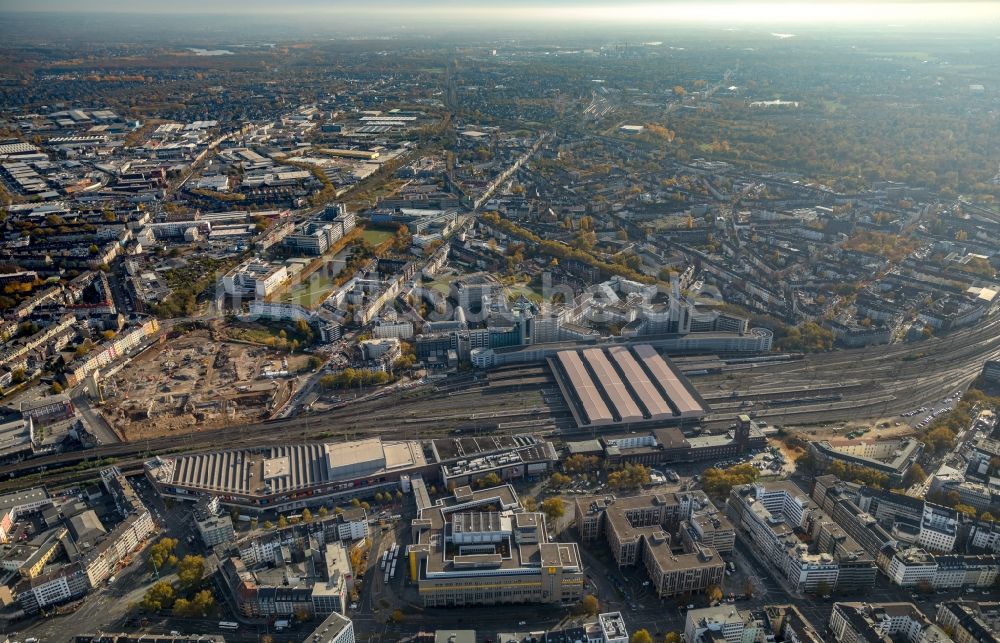 Düsseldorf von oben - Hauptbahnhof der Deutschen Bahn in Düsseldorf im Bundesland Nordrhein-Westfalen, Deutschland