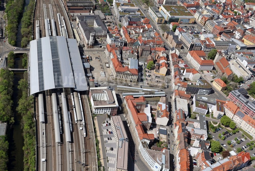 Erfurt von oben - Hauptbahnhof der Deutschen Bahn in Erfurt im Bundesland Thüringen, Deutschland