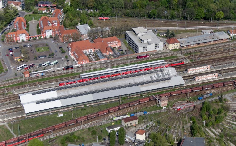 Frankfurt (Oder) aus der Vogelperspektive: Hauptbahnhof der Deutschen Bahn in Frankfurt (Oder) im Bundesland Brandenburg