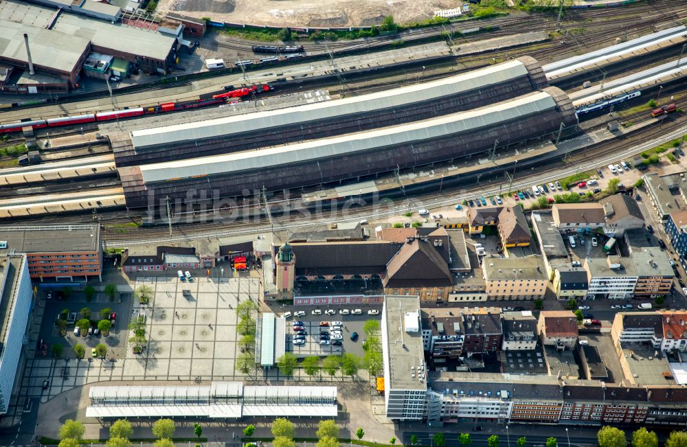 Luftaufnahme Hagen - Hauptbahnhof der Deutschen Bahn in Hagen im Bundesland Nordrhein-Westfalen, Deutschland