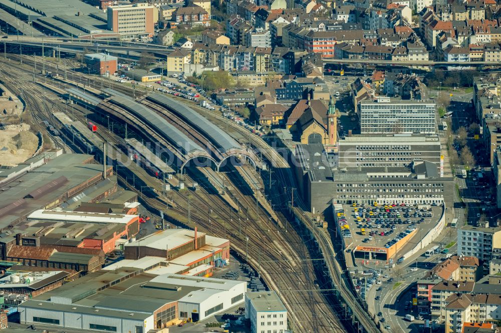 Hagen von oben - Hauptbahnhof der Deutschen Bahn in Hagen im Bundesland Nordrhein-Westfalen, Deutschland