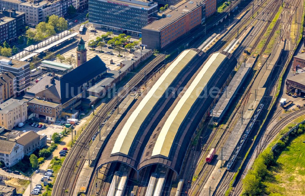 Luftaufnahme Hagen - Hauptbahnhof der Deutschen Bahn in Hagen im Bundesland Nordrhein-Westfalen, Deutschland