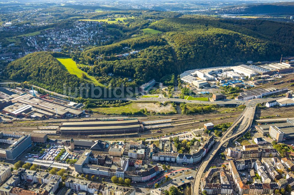 Hagen von oben - Hauptbahnhof der Deutschen Bahn in Hagen im Bundesland Nordrhein-Westfalen, Deutschland