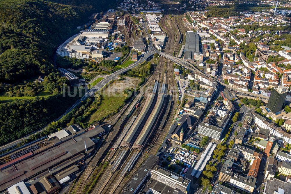 Luftaufnahme Hagen - Hauptbahnhof der Deutschen Bahn in Hagen im Bundesland Nordrhein-Westfalen, Deutschland