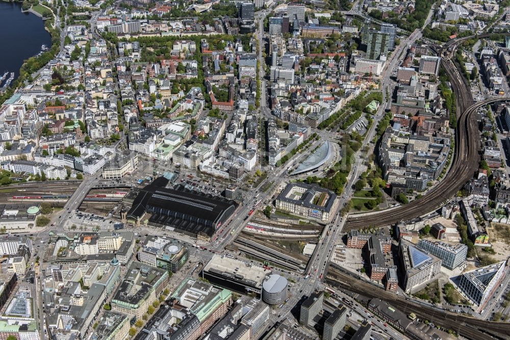 Luftbild Hamburg - Hauptbahnhof der Deutschen Bahn in Hamburg, Deutschland