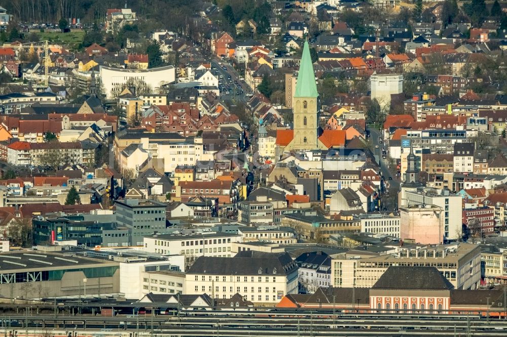 Hamm von oben - Hauptbahnhof der Deutschen Bahn in Hamm im Bundesland Nordrhein-Westfalen, Deutschland