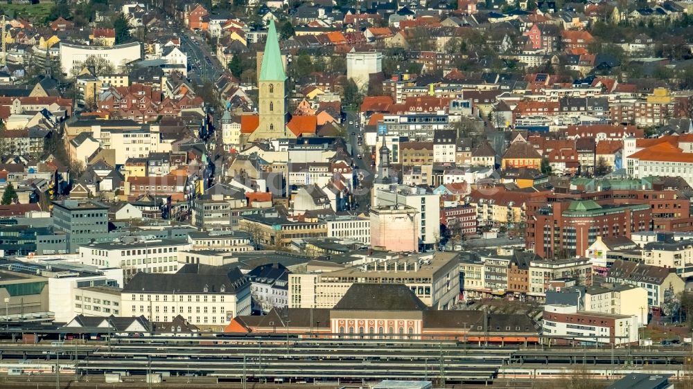 Luftaufnahme Hamm - Hauptbahnhof der Deutschen Bahn in Hamm im Bundesland Nordrhein-Westfalen, Deutschland