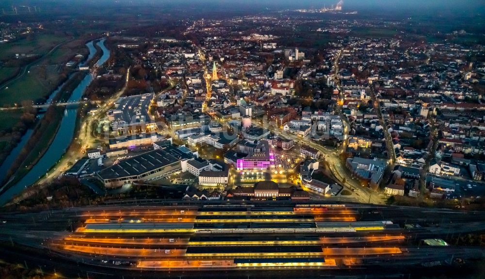 Hamm aus der Vogelperspektive: Hauptbahnhof der Deutschen Bahn in Hamm im Bundesland Nordrhein-Westfalen, Deutschland