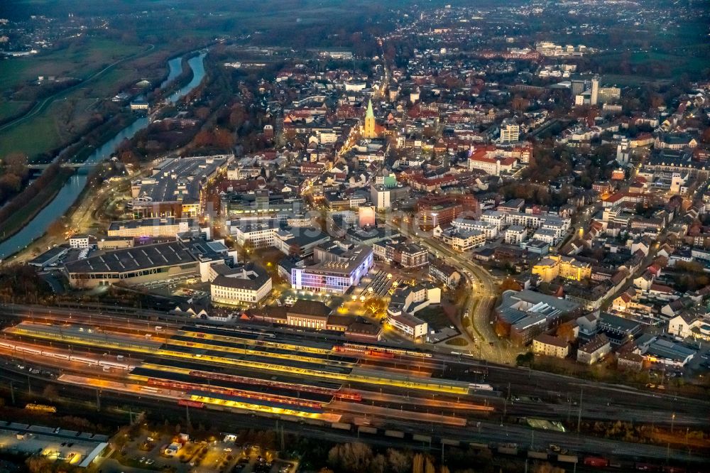 Hamm aus der Vogelperspektive: Hauptbahnhof der Deutschen Bahn in Hamm im Bundesland Nordrhein-Westfalen, Deutschland