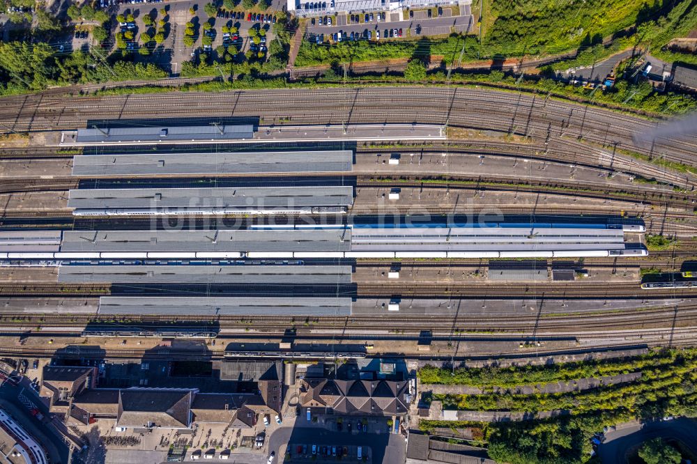 Hamm aus der Vogelperspektive: Hauptbahnhof der Deutschen Bahn in Hamm im Bundesland Nordrhein-Westfalen, Deutschland