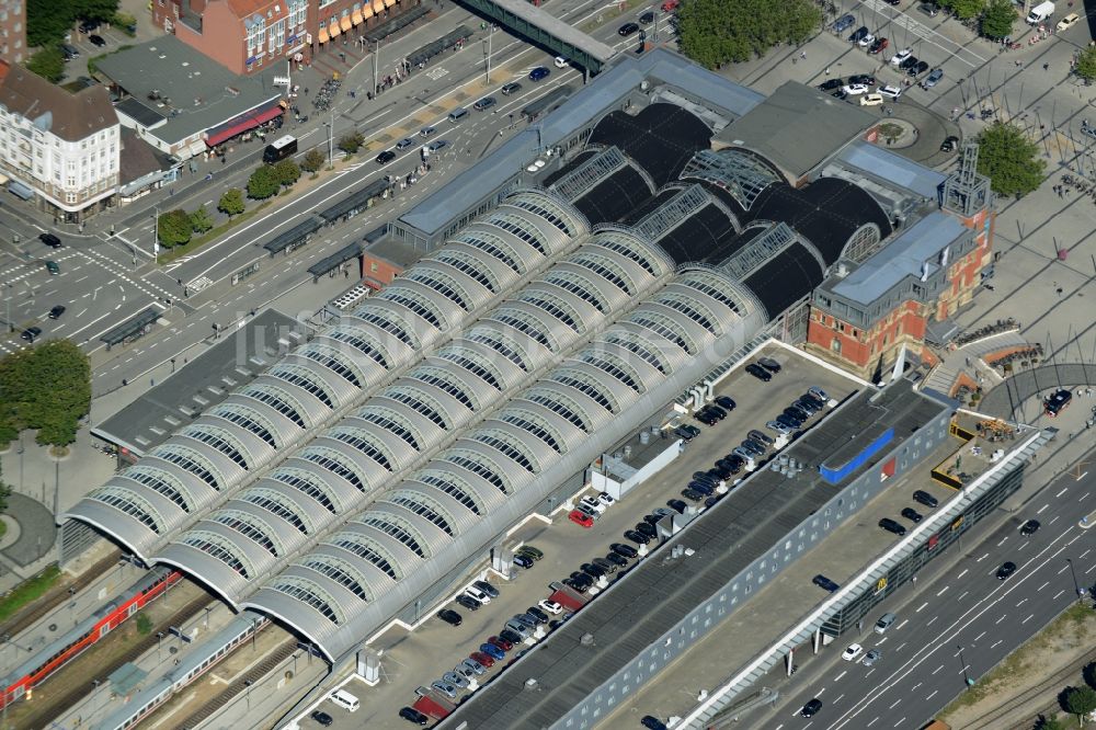 Luftbild Kiel - Hauptbahnhof der Deutschen Bahn in Kiel im Bundesland Schleswig-Holstein