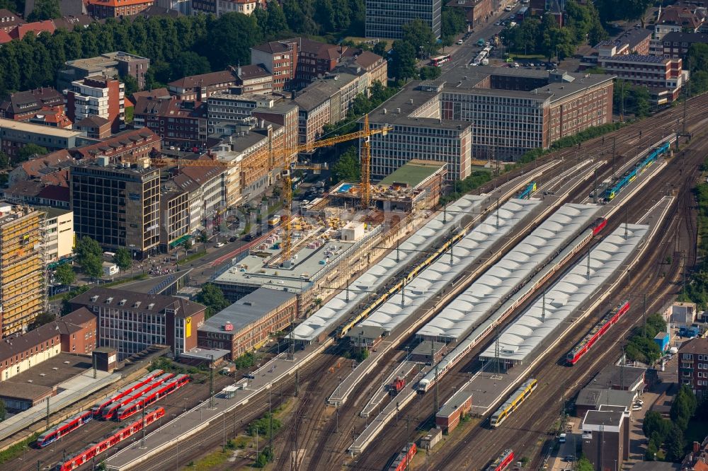 Münster aus der Vogelperspektive: Hauptbahnhof der Deutschen Bahn in Münster im Bundesland Nordrhein-Westfalen