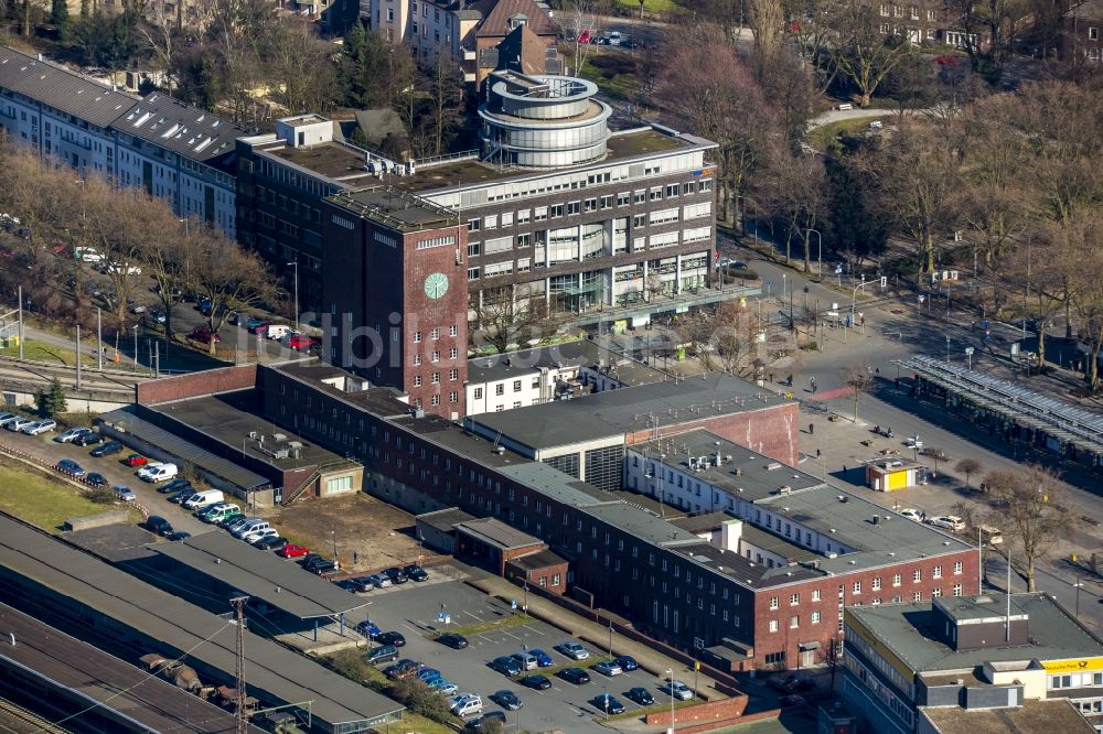 Oberhausen von oben - Hauptbahnhof der Deutschen Bahn in Oberhausen im Bundesland Nordrhein-Westfalen