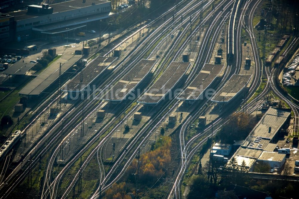 Oberhausen von oben - Hauptbahnhof der Deutschen Bahn in Oberhausen im Bundesland Nordrhein-Westfalen