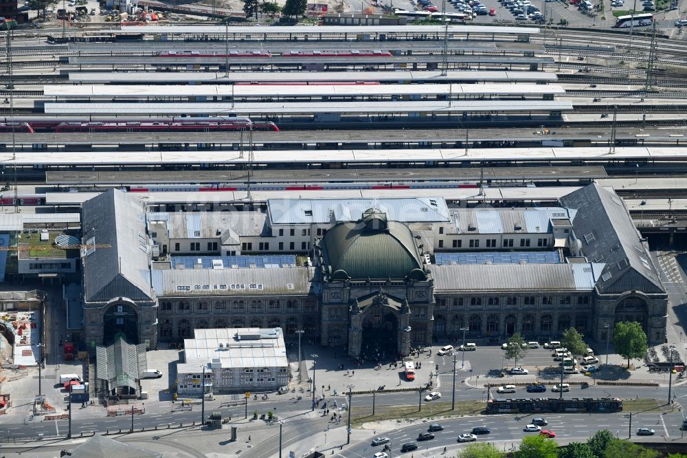 Nürnberg von oben - Hauptbahnhof der Deutschen Bahn im Ortsteil Mitte in Nürnberg im Bundesland Bayern, Deutschland