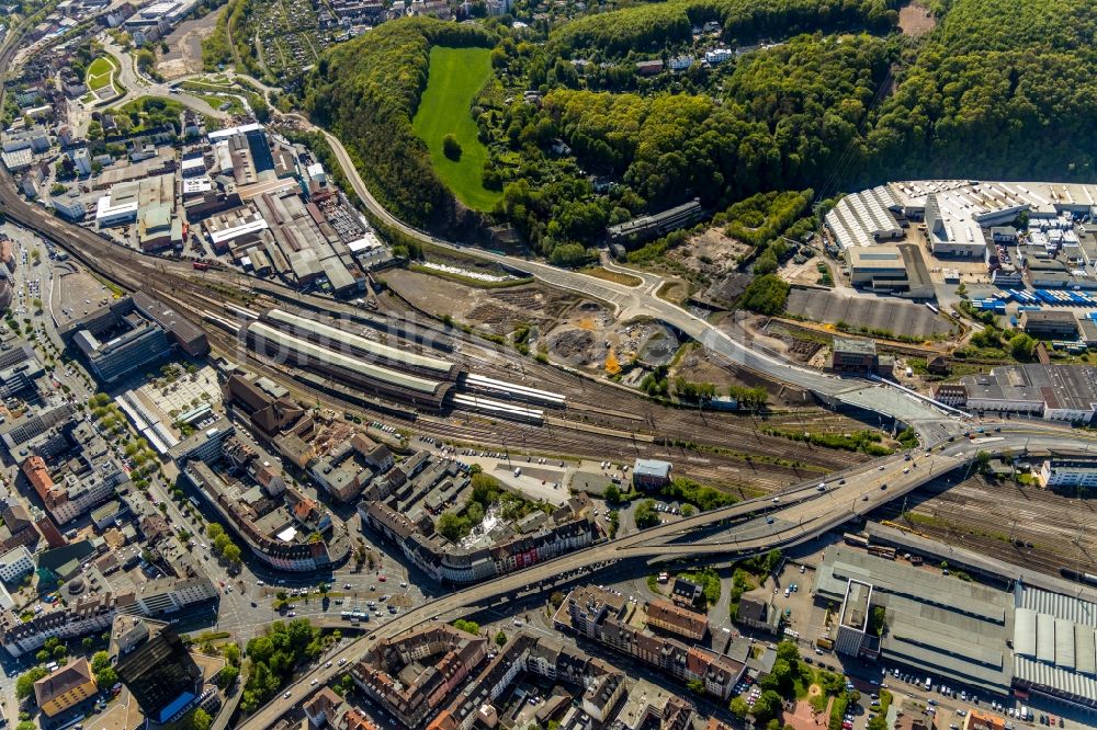 Luftbild Hagen - Hauptbahnhof der Deutschen Bahn im Ortsteil Philippshöhe in Hagen im Bundesland Nordrhein-Westfalen, Deutschland