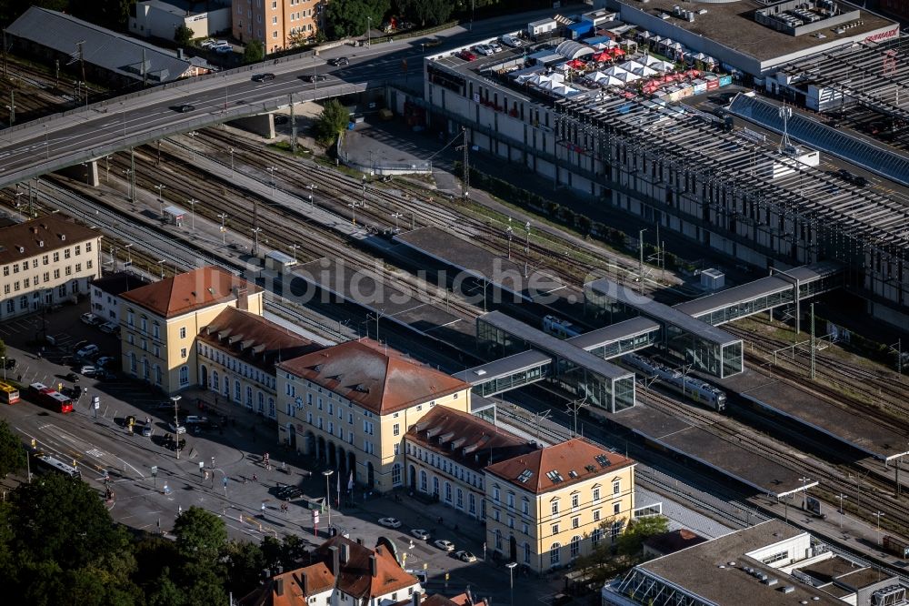 Regensburg von oben - Hauptbahnhof der Deutschen Bahn in Regensburg im Bundesland Bayern, Deutschland