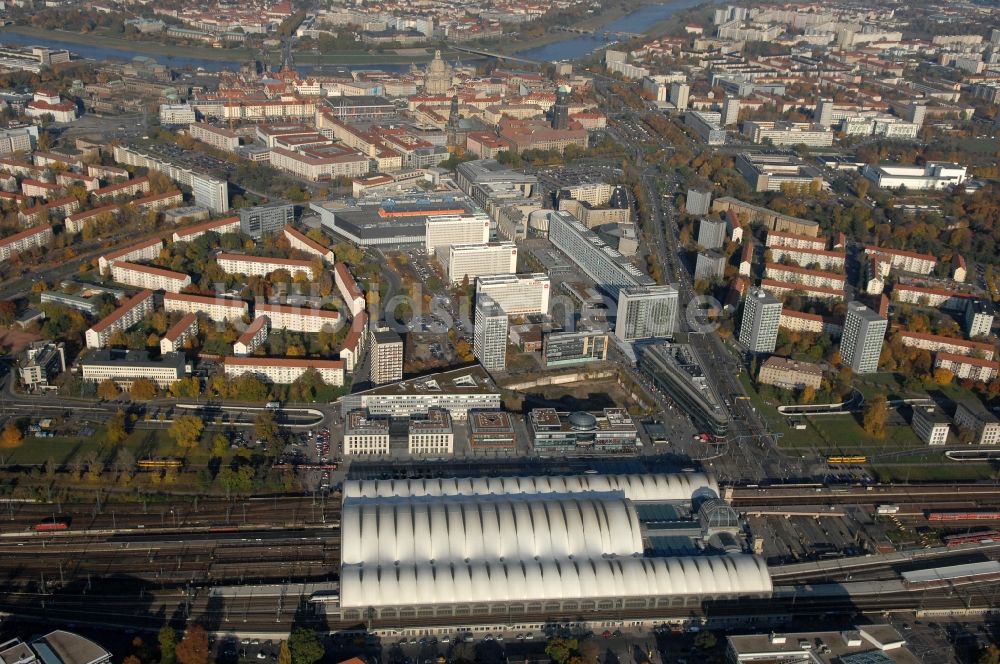 Luftbild Dresden - Hauptbahnhof Dresden der Deutschen Bahn in Dresden im Bundesland Sachsen, Deutschland