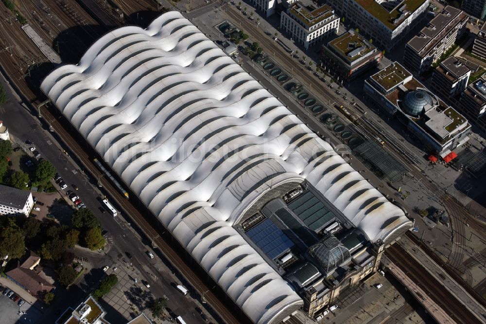 Luftaufnahme Dresden - Hauptbahnhof Dresden der Deutschen Bahn in Dresden im Bundesland Sachsen, Deutschland