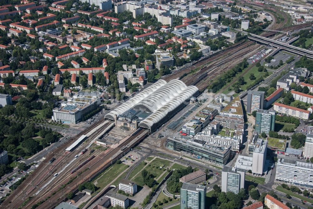 Luftbild Dresden - Hauptbahnhof Dresden der Deutschen Bahn in Dresden im Bundesland Sachsen, Deutschland