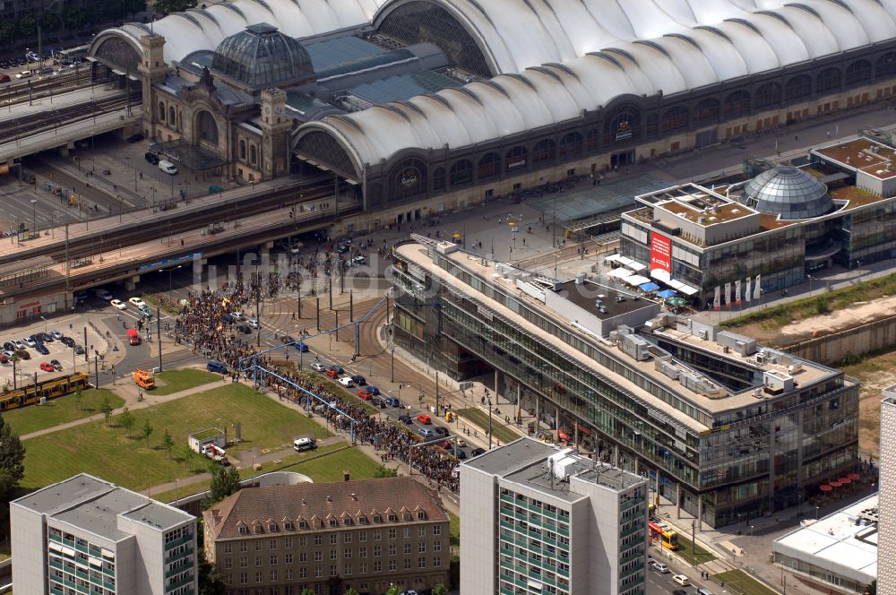 Luftbild Dresden - Hauptbahnhof Dresden der Deutschen Bahn in Dresden im Bundesland Sachsen, Deutschland