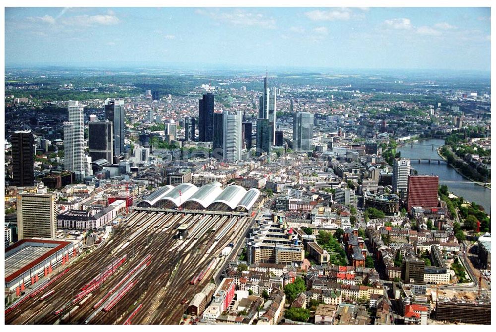 Frankfurt am Main von oben - Hauptbahnhof von Frankfurt am Main