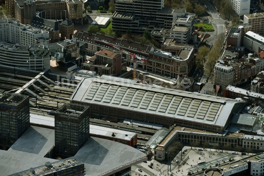 Lille aus der Vogelperspektive: Hauptbahnhof Gare de Lille Flandres in Lille in Nord-Pas-de-Calais Picardie, Frankreich