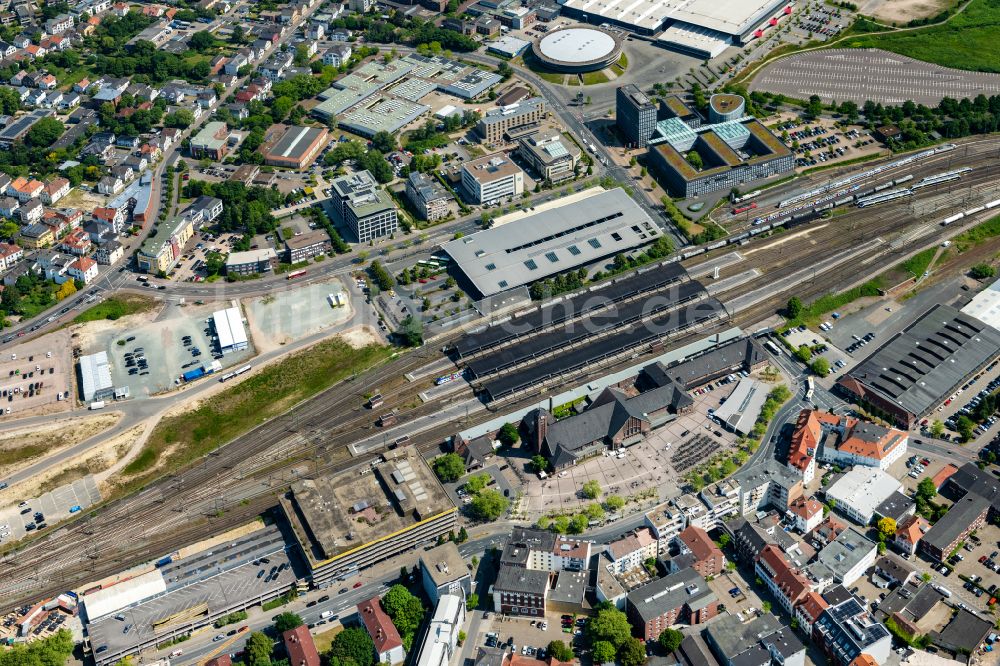 Oldenburg aus der Vogelperspektive: Hauptbahnhof in Oldenburg im Bundesland Niedersachsen, Deutschland