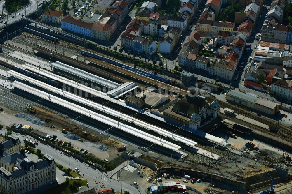 Pilsen aus der Vogelperspektive: Hauptbahnhof - Plzen Hlavní Nadrazí in Pilsen in Böhmen, Tschechien