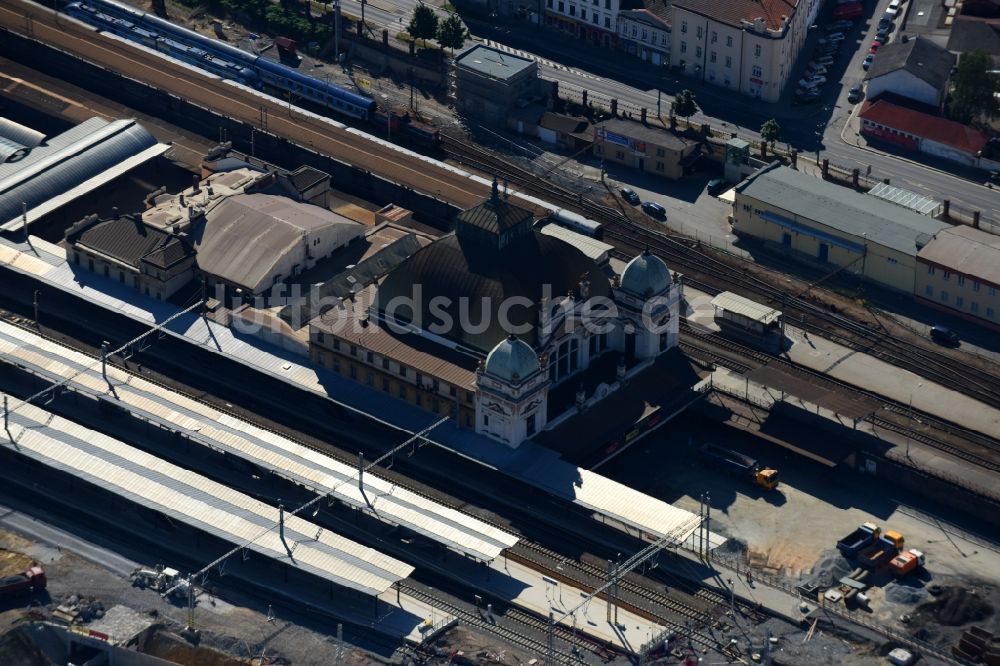 Luftbild Pilsen - Hauptbahnhof - Plzen Hlavní Nadrazí in Pilsen in Böhmen, Tschechien