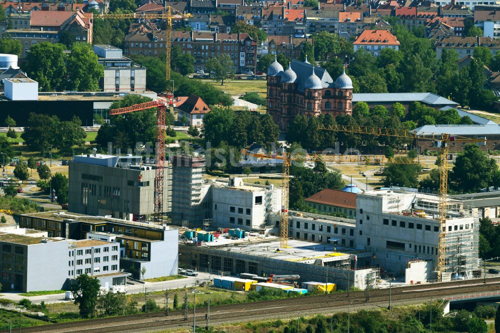 Luftaufnahme Karlsruhe - Hauptfeuerwache in Karlsruhe im Bundesland Baden-Württemberg, Deutschland