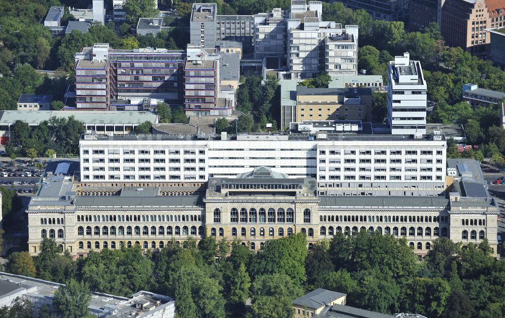 Luftaufnahme Berlin - Hauptgebäude der Technischen Universität Berlin