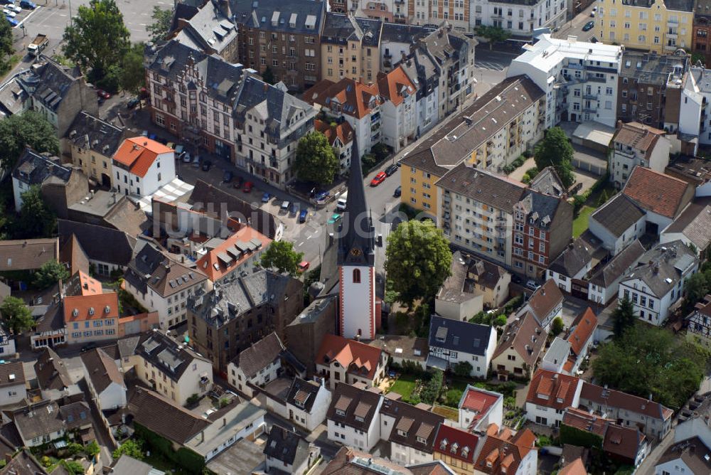 Wiesbaden / Biebrich von oben - Hauptkirche Wiesbaden-Biebrich