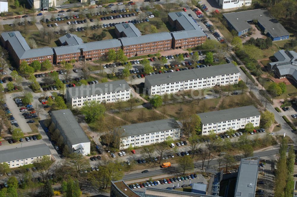 POTSDAM aus der Vogelperspektive: Hauptsitz des Landesbetrieb Straßenwesen Brandenburg (LS) an der Steinstraße 104-106 in 14480 Potsdam