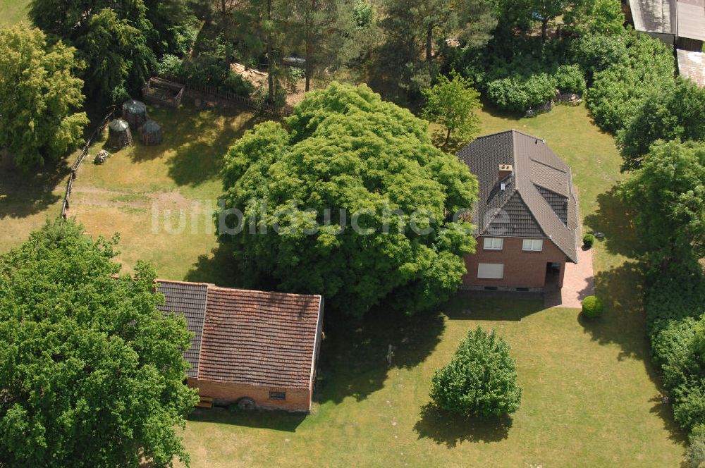 Nausdorf aus der Vogelperspektive: Haus und Hof in Nausdorf