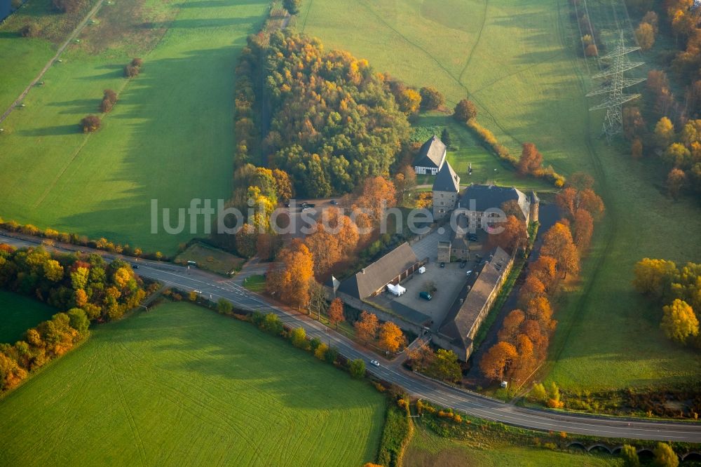 Luftaufnahme Hattingen - Haus Kemnade mit dem Herrenhaus im Stadtteil Blankenstein an der Ruhr in Hattingen im Bundesland Nordrhein-Westfalen